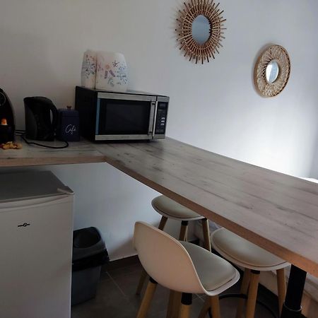Provencal-Style Apartment เอ็ก-ซอง-โพรวองซ์ ภายนอก รูปภาพ