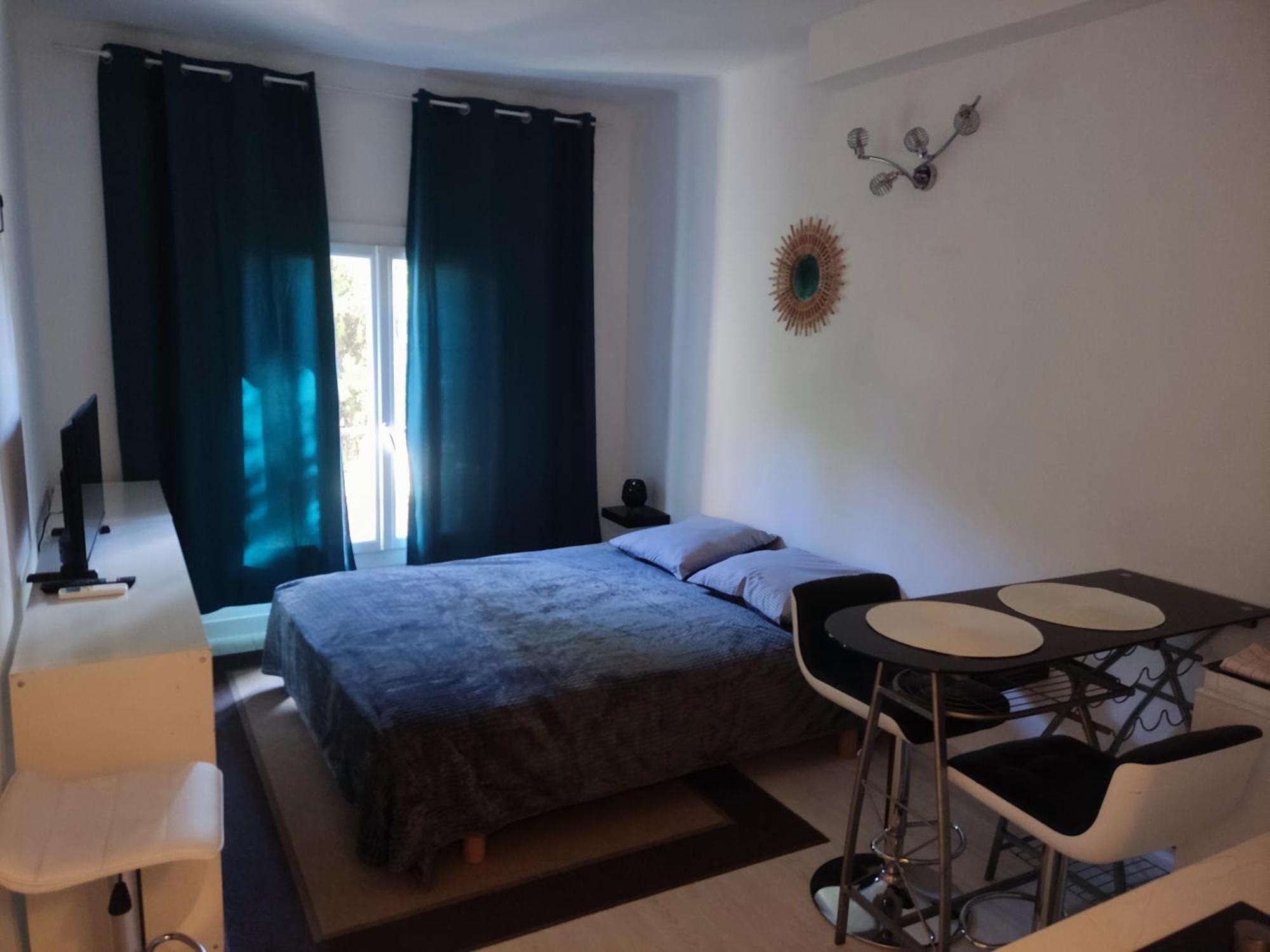 Provencal-Style Apartment เอ็ก-ซอง-โพรวองซ์ ภายนอก รูปภาพ